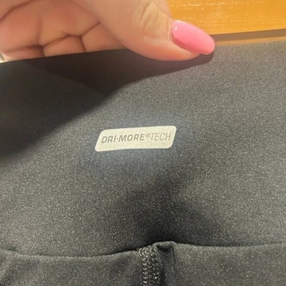 ATHLETIC WORKS size small cargo black pants with lots of pockets - Picture 4 of 8